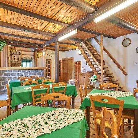 Penzion Pod Lesem Hotel Hodkovice Eksteriør billede